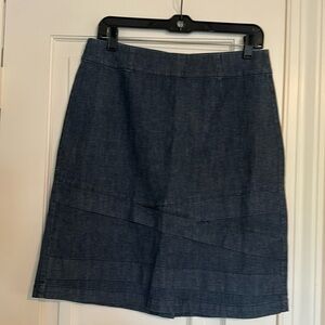 Nic and Zoe denim skirt size 6